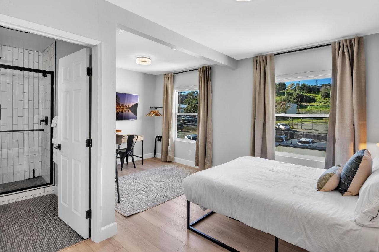 Single Bedroom - Queen Size. Heart Of Downtown Віста Екстер'єр фото